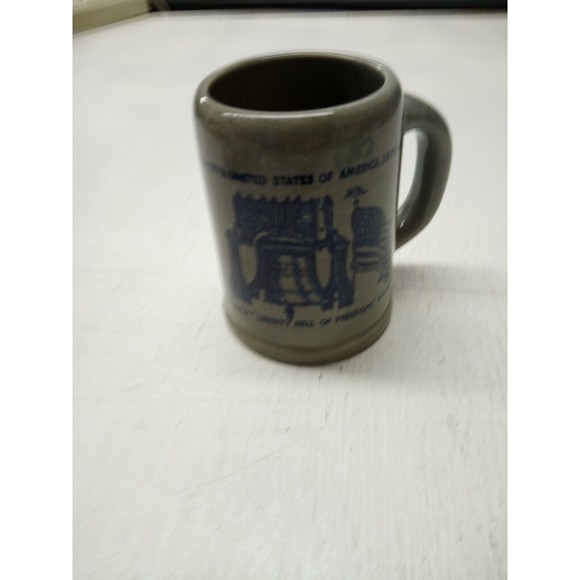 1776-1976 United States Of America - LIBERTY BELL OF FREEDOM Mug Stein Stoneware - Picture 2 of 3